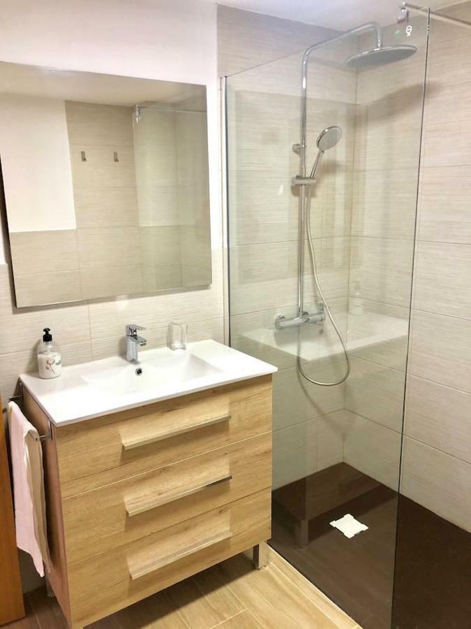 Impresionante 1ª Linea De Playa... Apartment ฟูเอนฮิโรลา ภายนอก รูปภาพ